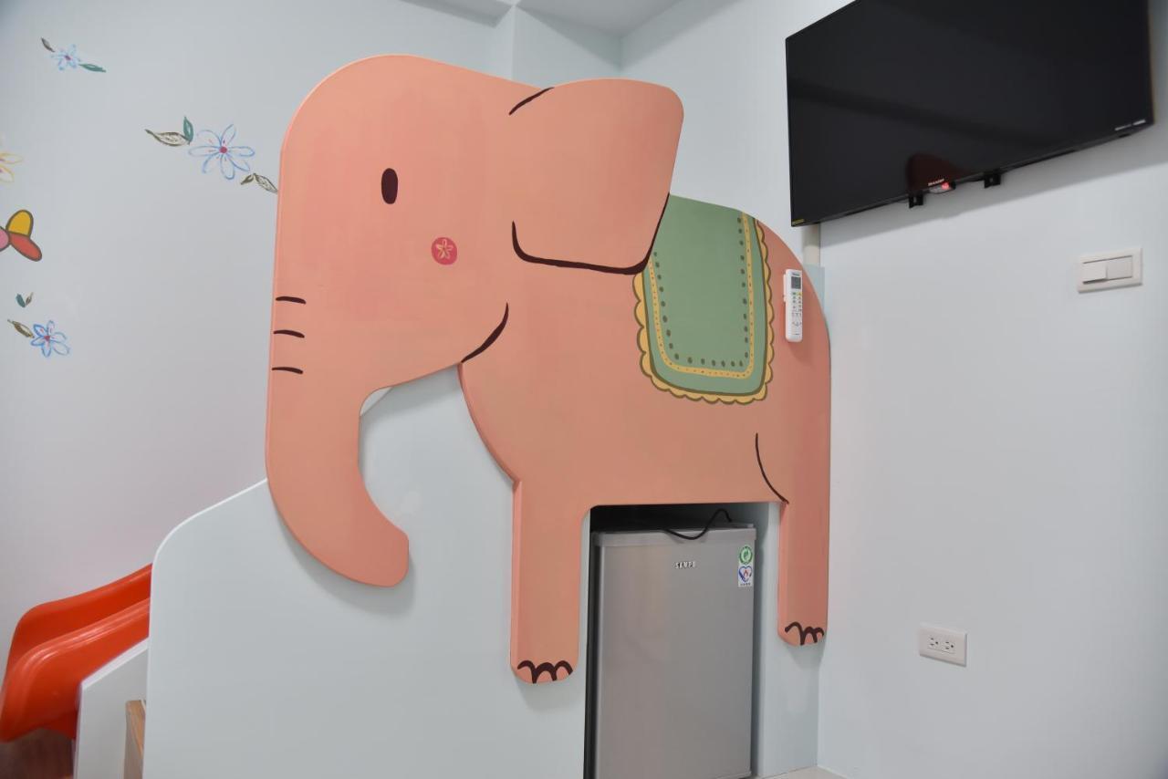 Kids Heart Home Fengyuan Luaran gambar